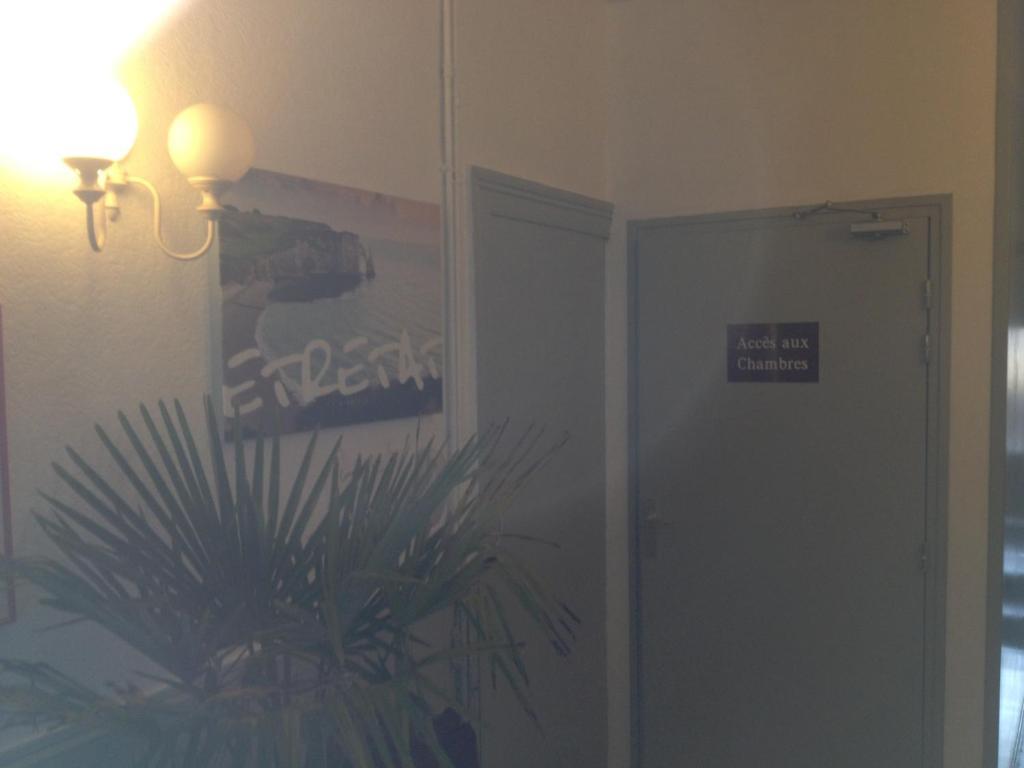 Hotel Le Fecamp Bolbec Luaran gambar