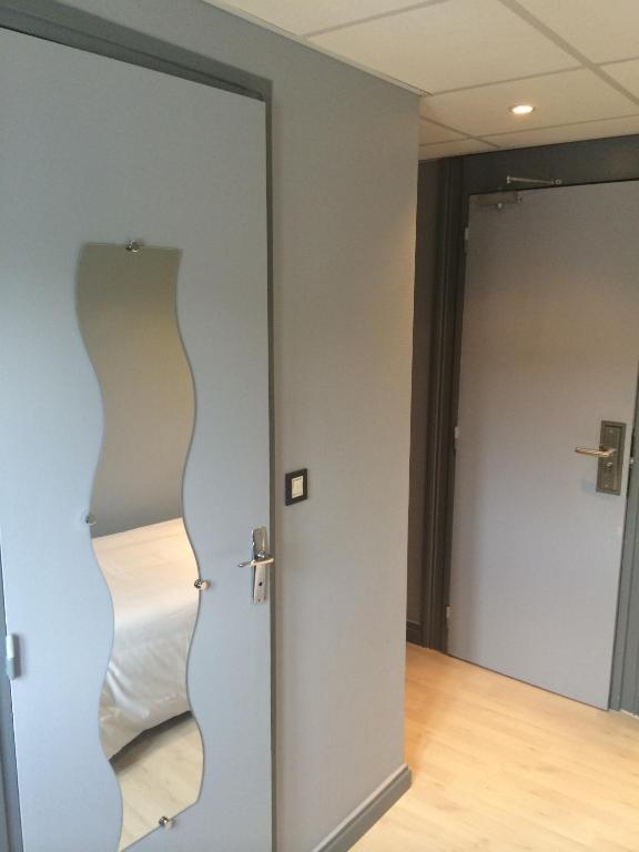 Hotel Le Fecamp Bolbec Bilik gambar