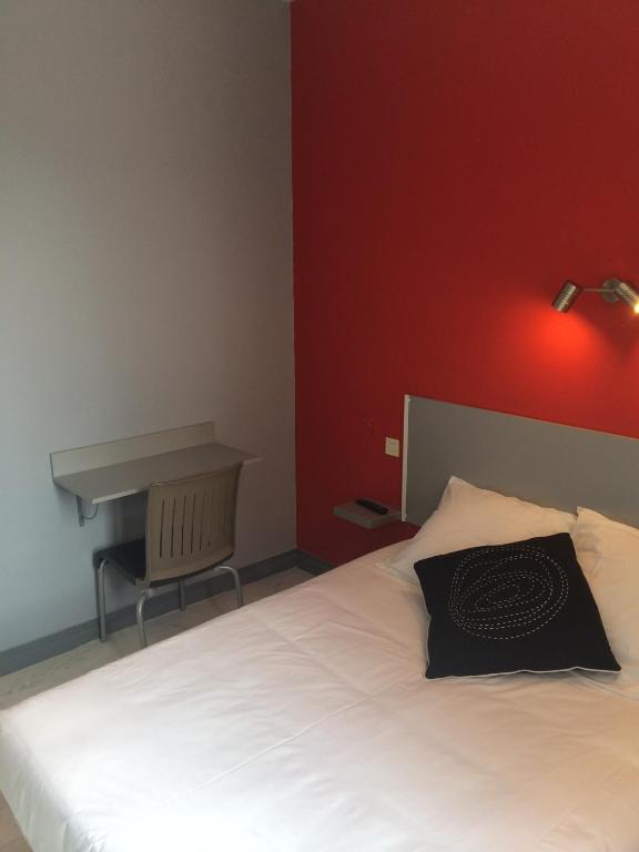 Hotel Le Fecamp Bolbec Bilik gambar